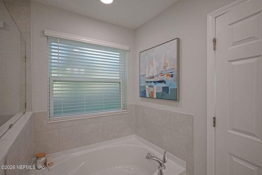 Close-up of interior finishes inside a home in , Jacksonville (Image 20).