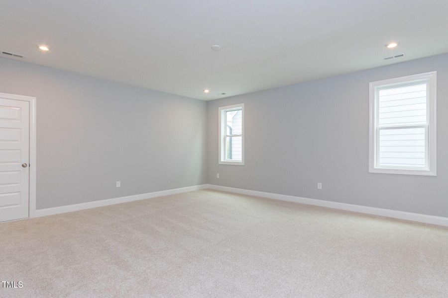 028-1920x1080-bonus-room