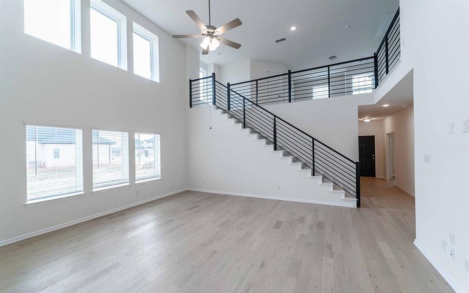 Spacious, unfurnished interior of a new home in Sagebrook, Lantana (Image 13). Spacious, unfurnished interior of a new home in Sagebrook, Lantana (Image 13).