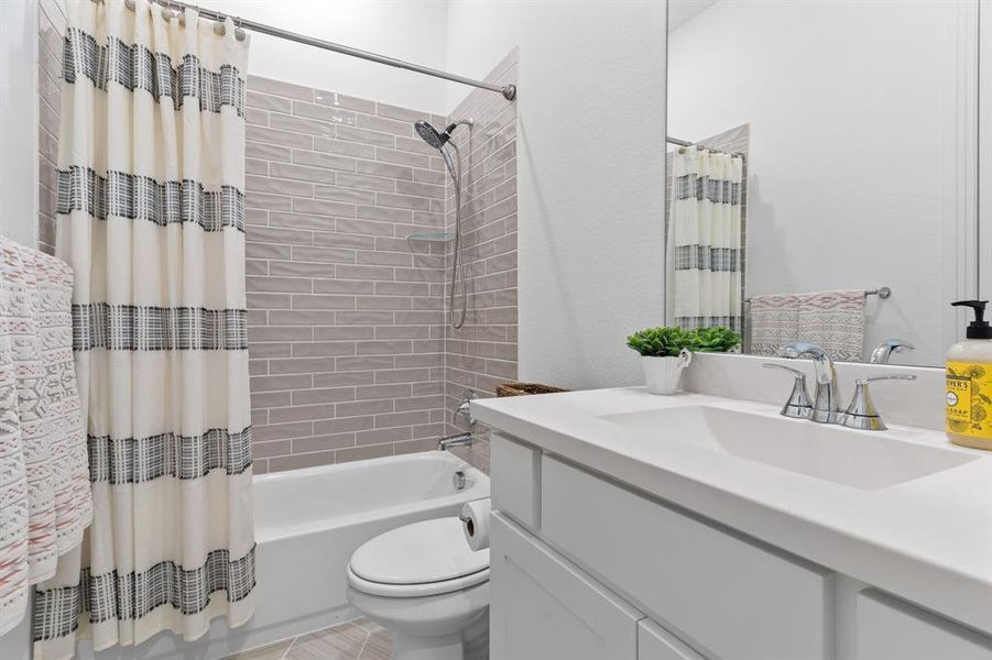 Full bath 2 by downstairs bedroom 2 is convenient for family & guest use. Full bath 2 by downstairs bedroom 2 is convenient for family & guest use.