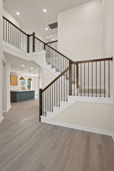 Spacious, unfurnished interior of a new home in Heritage, Dripping Springs (Image 19). Spacious, unfurnished interior of a new home in Heritage, Dripping Springs (Image 19).