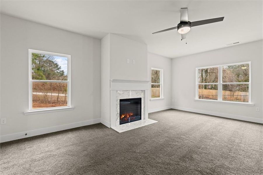 Spacious, unfurnished interior of a new home in Canterbury Villas, Carrollton (Image 31).