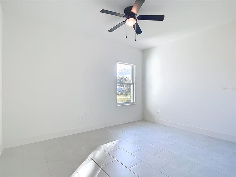 Spacious, unfurnished interior of a new home in , North Port (Image 22).