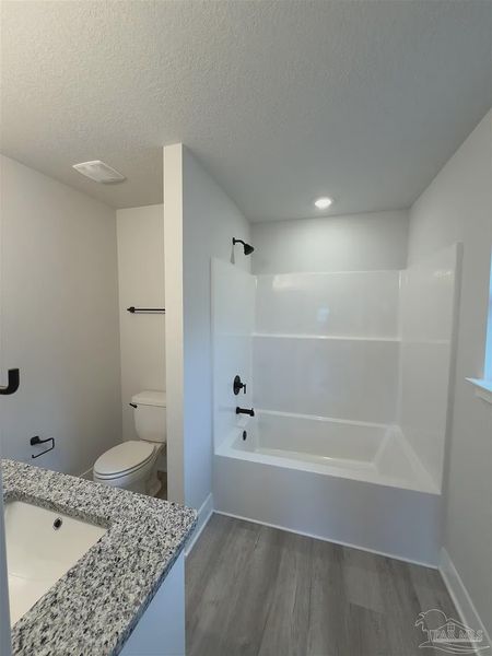 Image 11 of a home in Allison Acres. Image 11 of a home in Allison Acres.