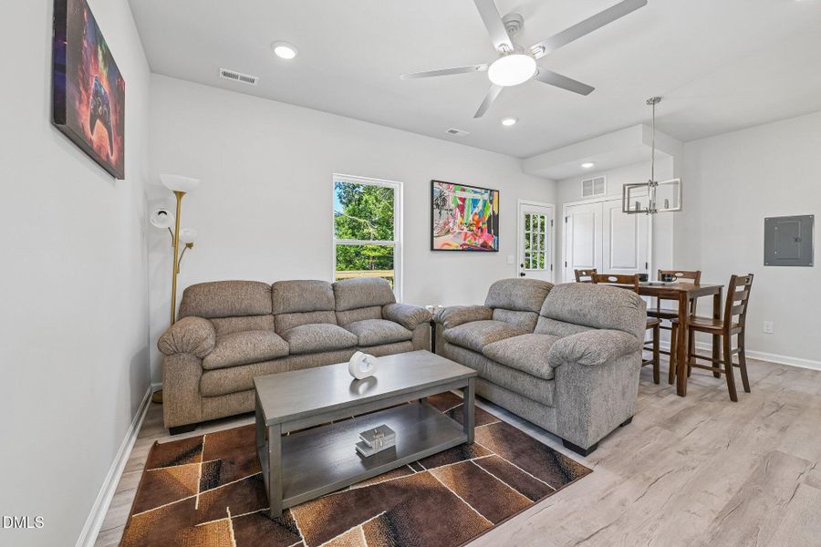 7-web-or-mls-N Ireland St-S1806-007