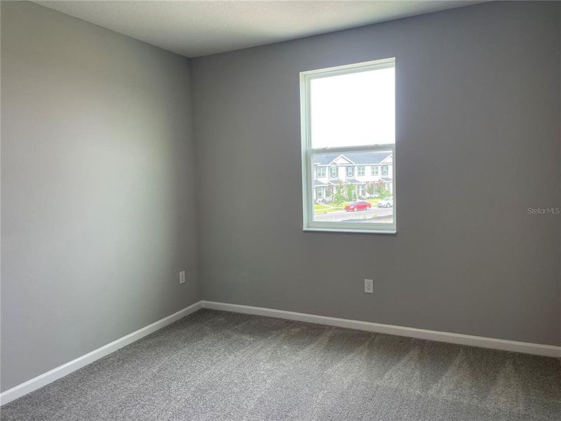 Spacious, unfurnished interior of a new home in Center Lake on the Park, St. Cloud (Image 34).