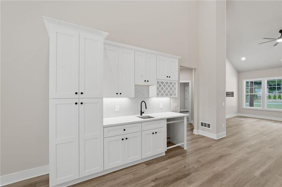 Furnished interior view inside a new home in , Gainesville (Image 10).