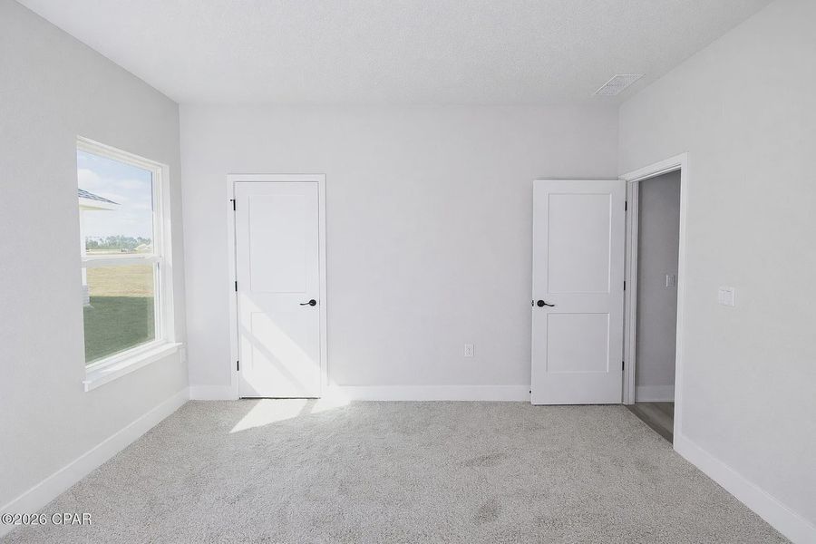 Spacious, unfurnished interior of a new home in Parkbrook, Panama City (Image 8).