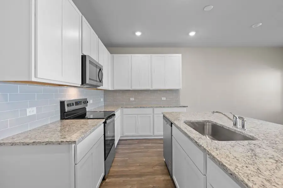 200 Sleep Hollow, Jarrell, TX.  - Slide 10