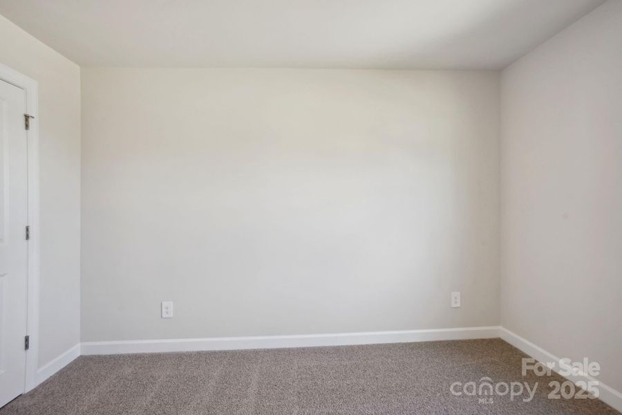 1 / 18Photo is not of the actual home, but is an inspirational photo of builder’s model home and may depict options, furnishings, and/or decorator features that are not included