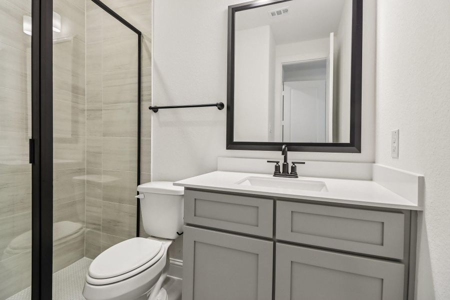 Furnished interior view inside a new home in Woodhavyn 60', Magnolia (Image 15).