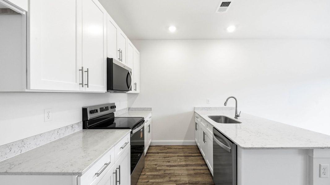 Furnished interior view inside a new home in The Arbor Townhomes, Kingsport (Image 6).