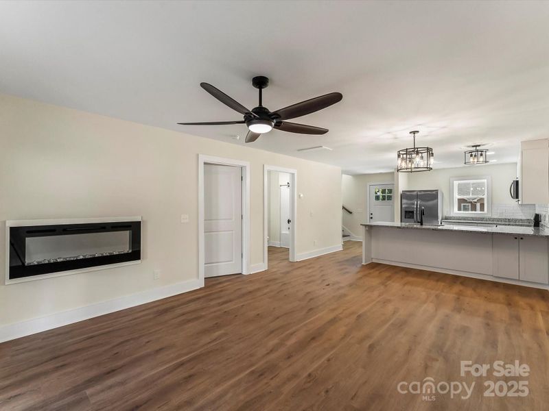 Image 33 of a home in . Image 33 of a home in .