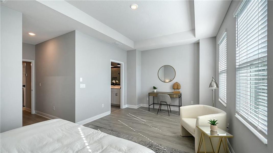 Furnished interior view inside a new home in , Sarasota (Image 14).