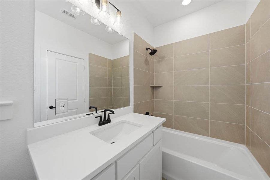 Furnished interior view inside a new home in , Prosper (Image 17).