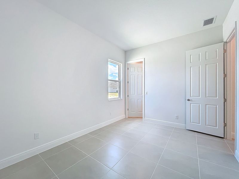 Interior:243 Monet Trail 37