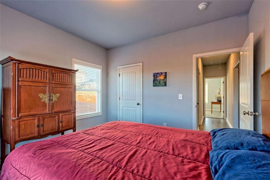 Furnished interior view inside a new home in , Eastanollee (Image 5).