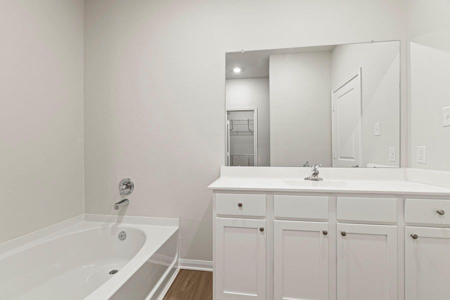 Furnished interior view inside a new home in Emberly, Beasley (Image 3).