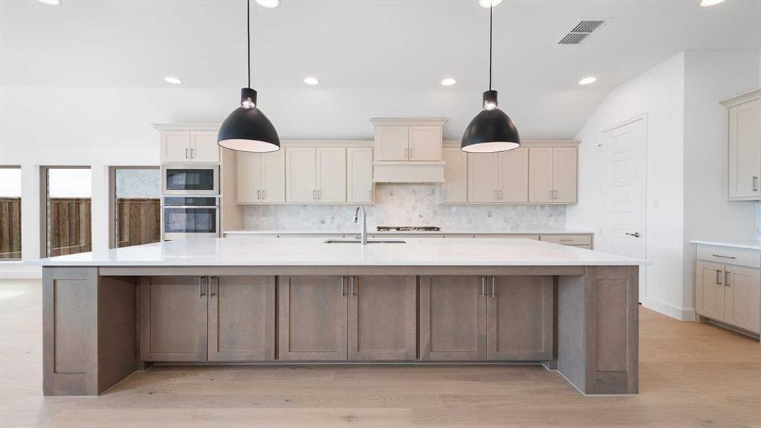 Furnished interior view inside a new home in Myrtle Creek 71', Waxahachie (Image 8).