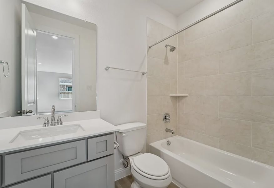 Plan 3049 bath 3 - 11 of 15 Plan 3049 bath 3 - 11 of 15