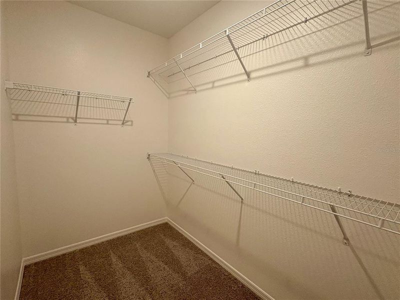 Spacious, unfurnished interior of a new home in Villamar, Winter Haven (Image 14).