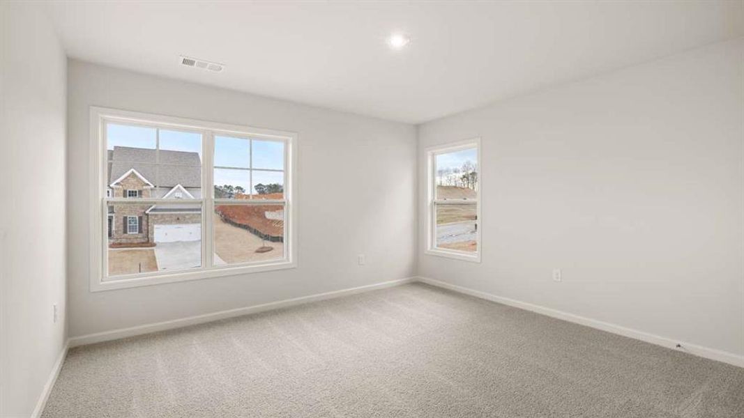 Spacious, unfurnished interior of a new home in Holland Estates, Powder Springs (Image 39).