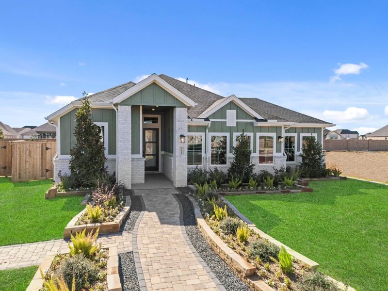 Front exterior of a new home in Beacon Point, Texas City, TX, highlighting curb appeal (Image 26).