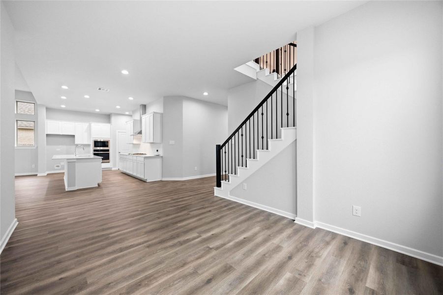 Spacious, unfurnished interior of a new home in Lago Mar  50'  &  55', Texas City (Image 20).