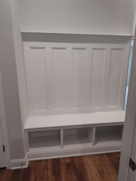 HALL CUBBY/ORGANIZER