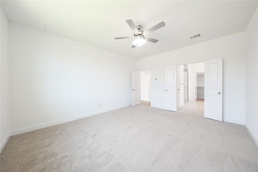 Spacious, unfurnished interior of a new home in Enclave at Legacy Hills: Crossings 50', Celina (Image 13).