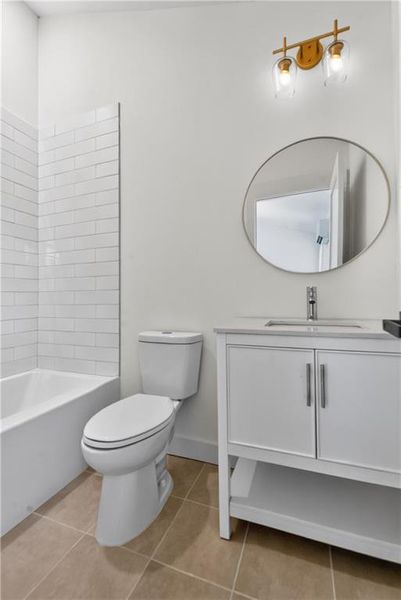 Furnished interior view inside a new home in , Atlanta (Image 38).