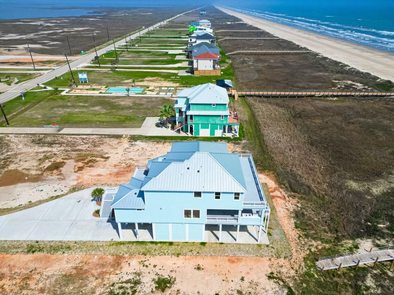 Image 40 of a home in .