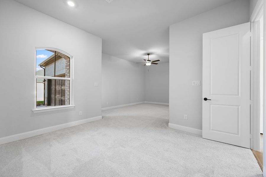 Representative unfurnished interior of a home built from the Victoria by Taylor Morrison in The Ranch at Uptown Celina, Celina (Image 20).