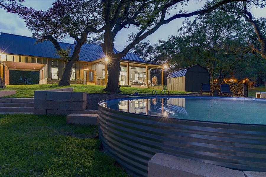 Image 33 of a home in .