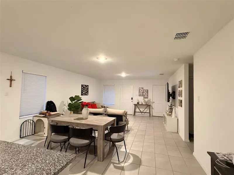 Furnished interior view inside a new home in Eastland, Crandall (Image 4).