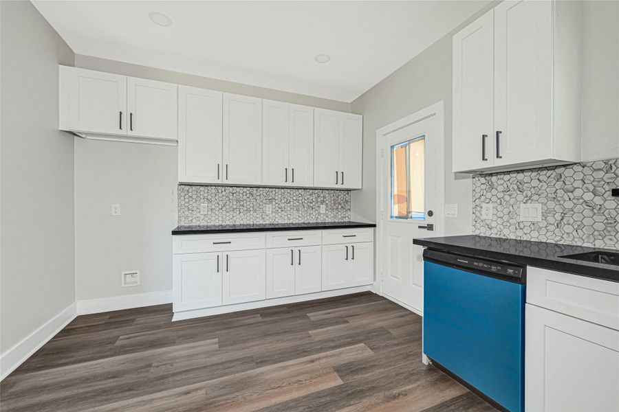 Furnished interior view inside a new home in , La Marque (Image 10). Furnished interior view inside a new home in , La Marque (Image 10).