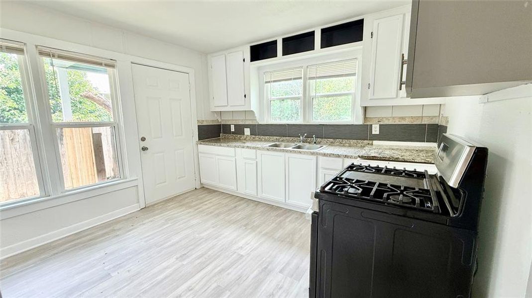 Furnished interior view inside a new home in , Brownwood (Image 5).