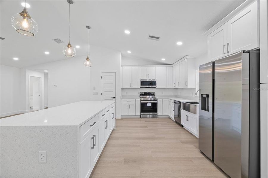 Furnished interior view inside a new home in , Dunnellon (Image 16).