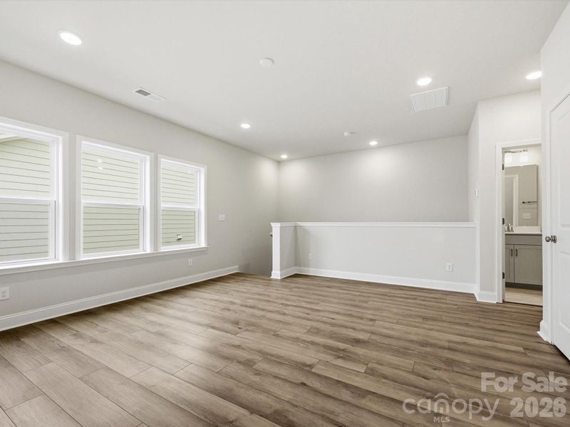 Spacious, unfurnished interior of a new home in Encore at Streamside - Classic Series, Waxhaw (Image 22).
