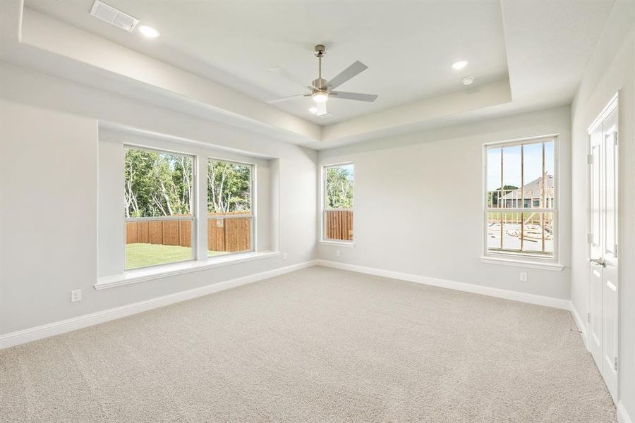 Spacious, unfurnished interior of a new home in Sunset Ridge, Alvarado (Image 33).