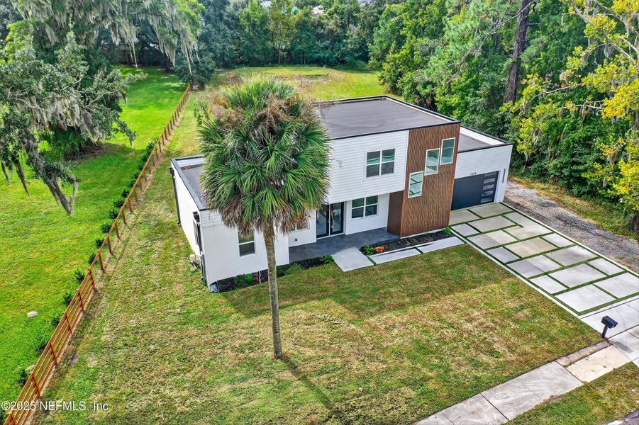 Image 57 of a home in .