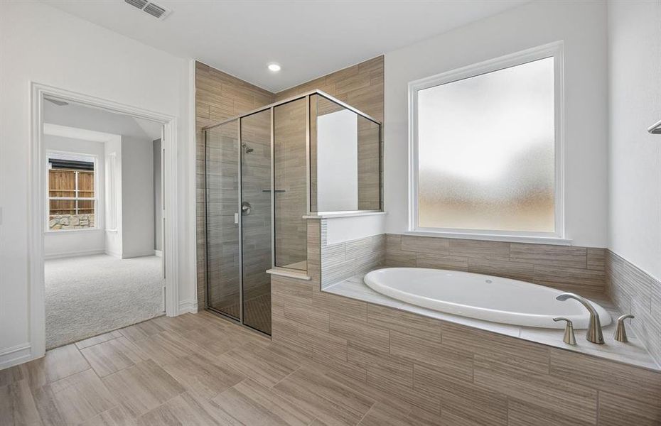 Primary bath with separate tub