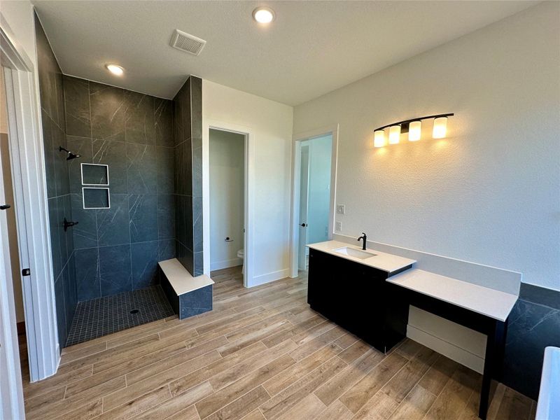 Furnished interior view inside a new home in Briarley, Montgomery (Image 7).