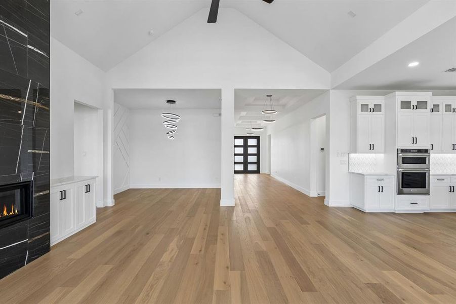 Spacious, unfurnished interior of a new home in , Argyle (Image 20).