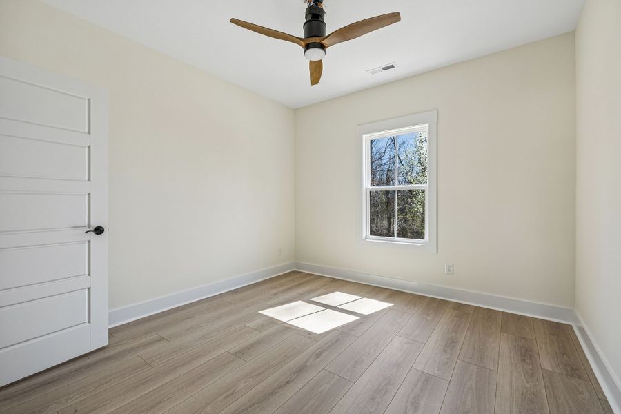 Representative unfurnished interior of a home built from the Belmont by Rockwood Homes in Wofford Estates, Clarksville (Image 15).