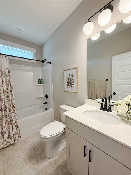 Furnished interior view inside a new home in Walker's Pointe, Anderson (Image 16).