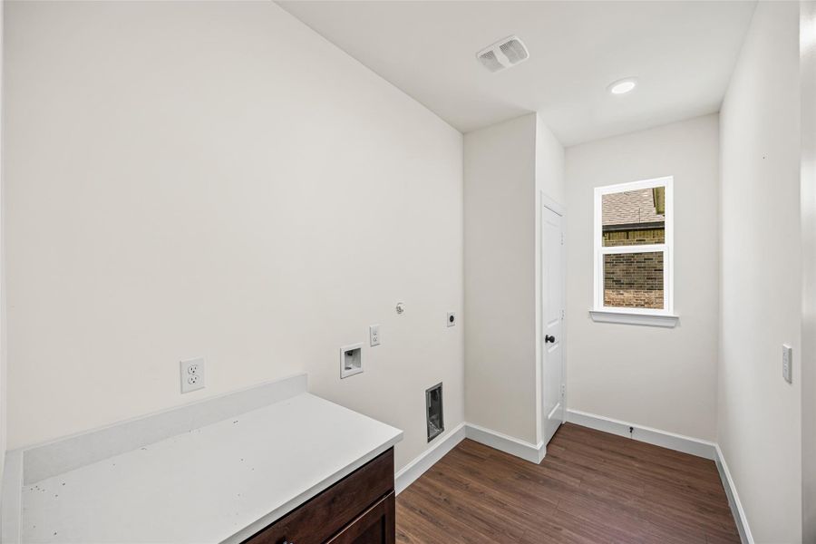 Image 32 of a home in . Image 32 of a home in .