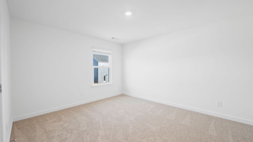 Representative unfurnished interior of a home built from the Salem by D.R. Horton in Hawks Landing, Apison (Image 31).