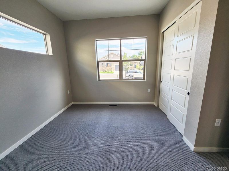 Spacious, unfurnished interior of a new home in , Westminster (Image 9).