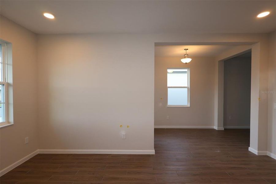 Spacious, unfurnished interior of a new home in Center Lake on the Park, St. Cloud (Image 11).